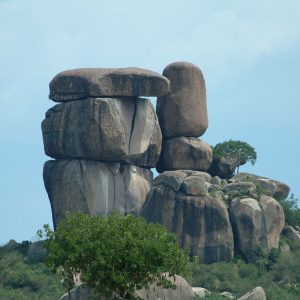 Kitmikayi, Nyanza